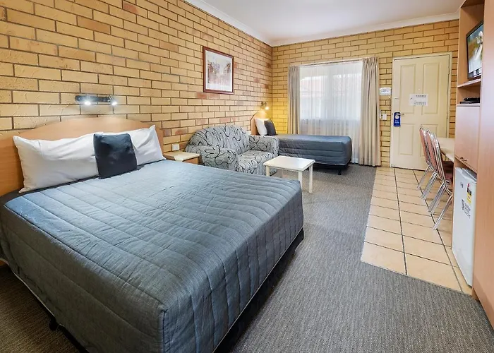 Roma Mid Town Motor Inn